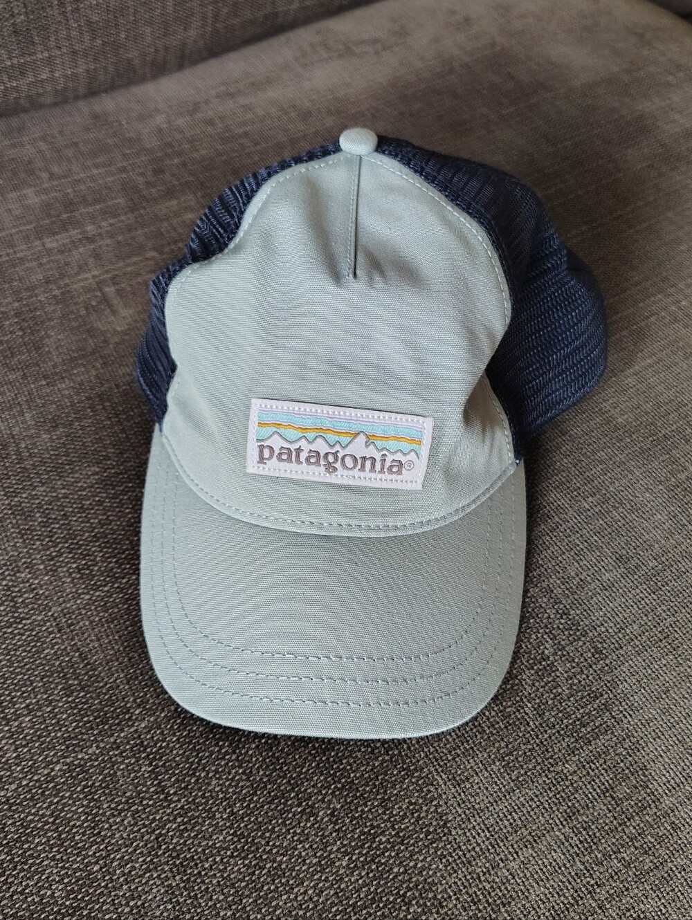 Patagonia P-6 Logo Trucker Snapback Hat Mesh Mint Green Mens Women Baseball Cap